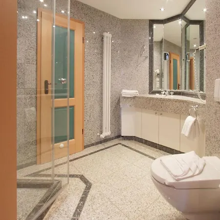 Apartment Duenenpark - Klassik Mit 1 Schlafzimmer Und Balkon Im Obergeschoss 006 *